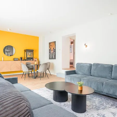 Apartment Moderne & Schoene Zwischen Altstadt Und Stadtpark - Mit Parken